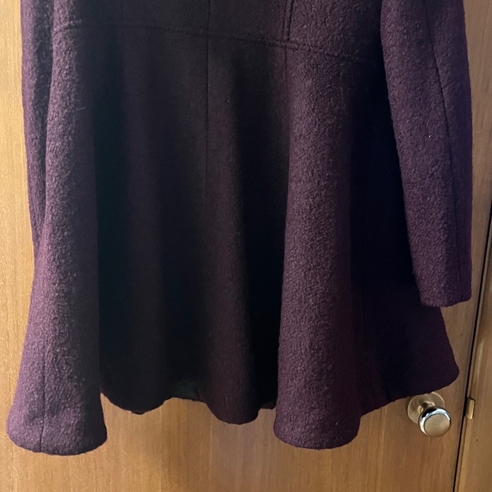 Liz Claiborne Double-Breasted Plum Coat with Fur Trimmed [zip-off] Hood - Picture 7 of 11